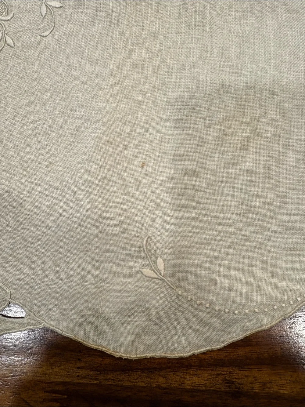 N/A vintage cream